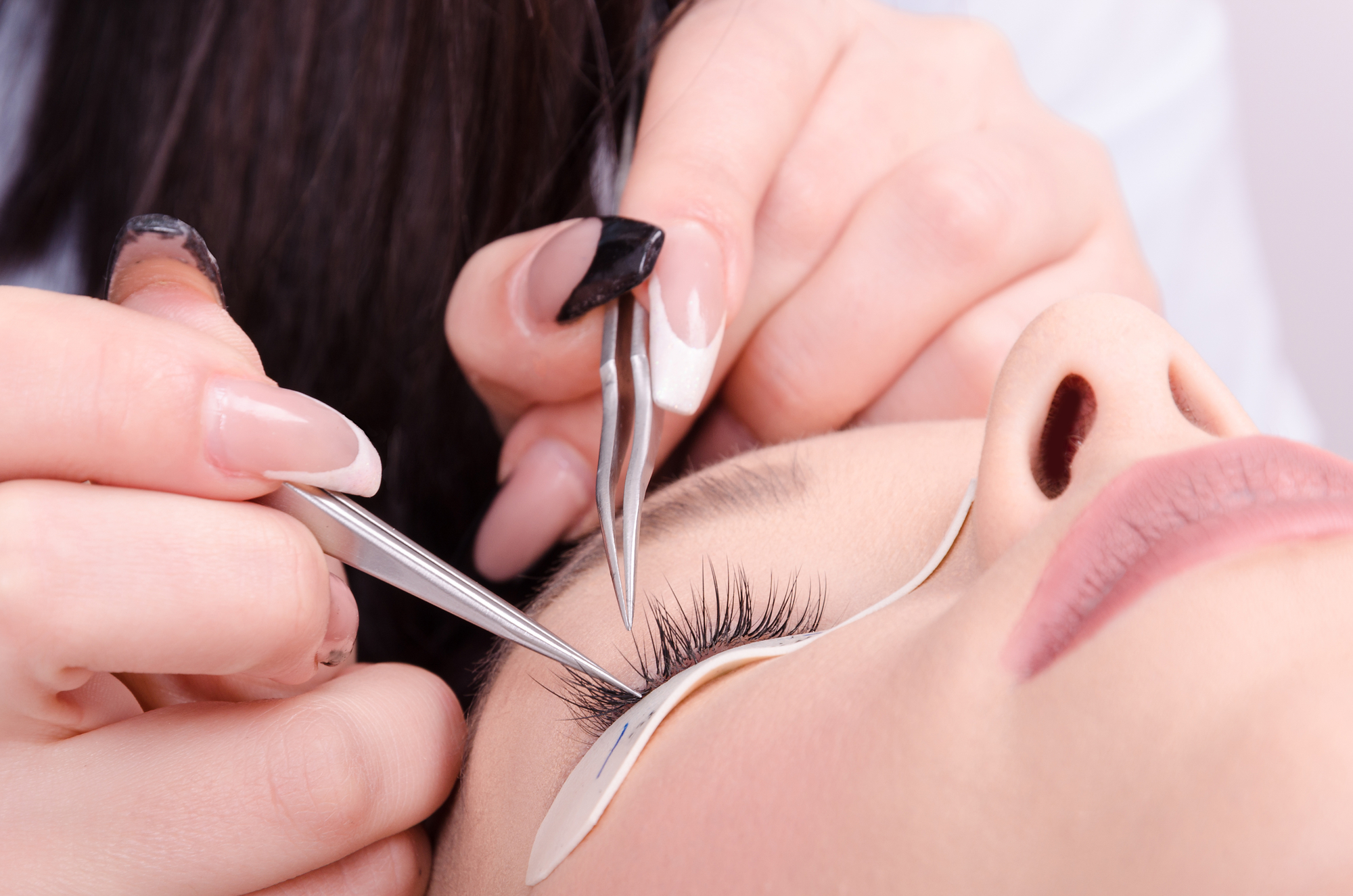 Can I Wash My Eyelash Extensions After 24 Hours? [Too Soon?]