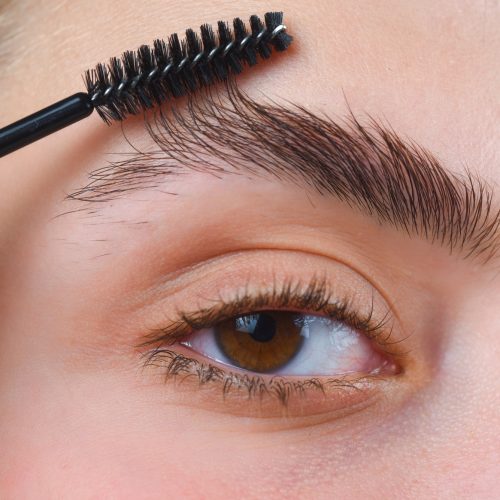 Does Aquaphor Help Eyebrows Grow?