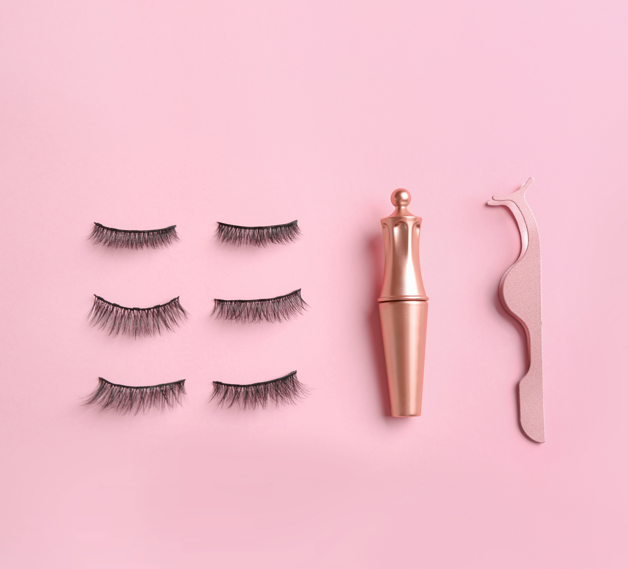 How To Remove Eyelash Glue At Home