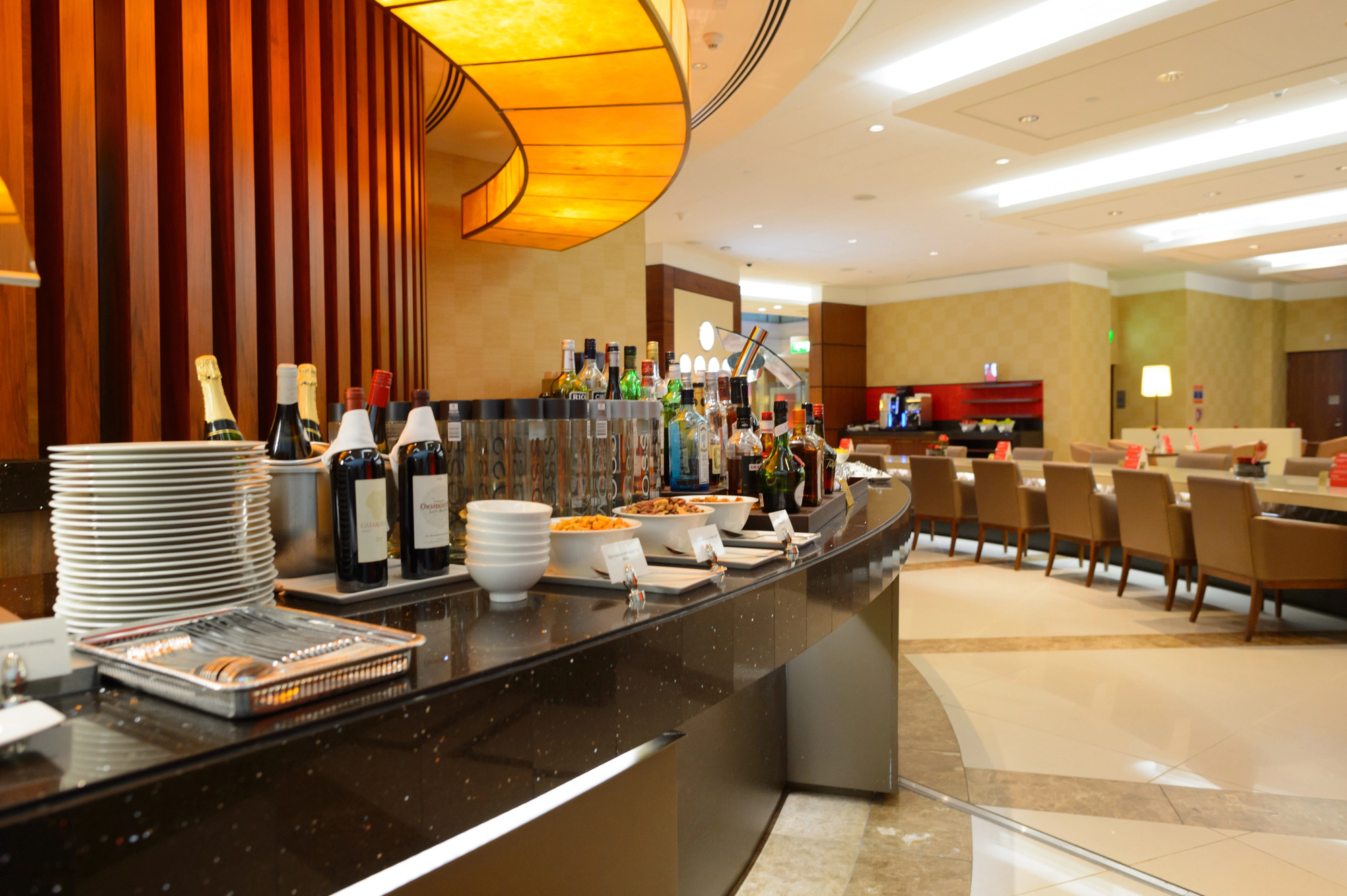 Why Airport Lounges Are Worth Every Penny For Your Trip